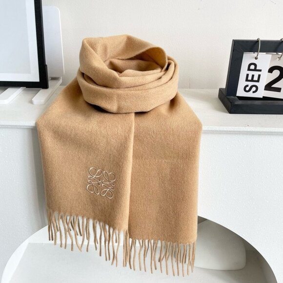 Loewe logo Scarf - Picture 1 of 7